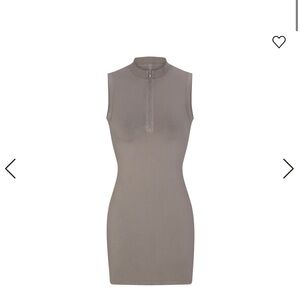 NWT New with tags SKIMS New Vintage Dress Zip Up Smoke L Large